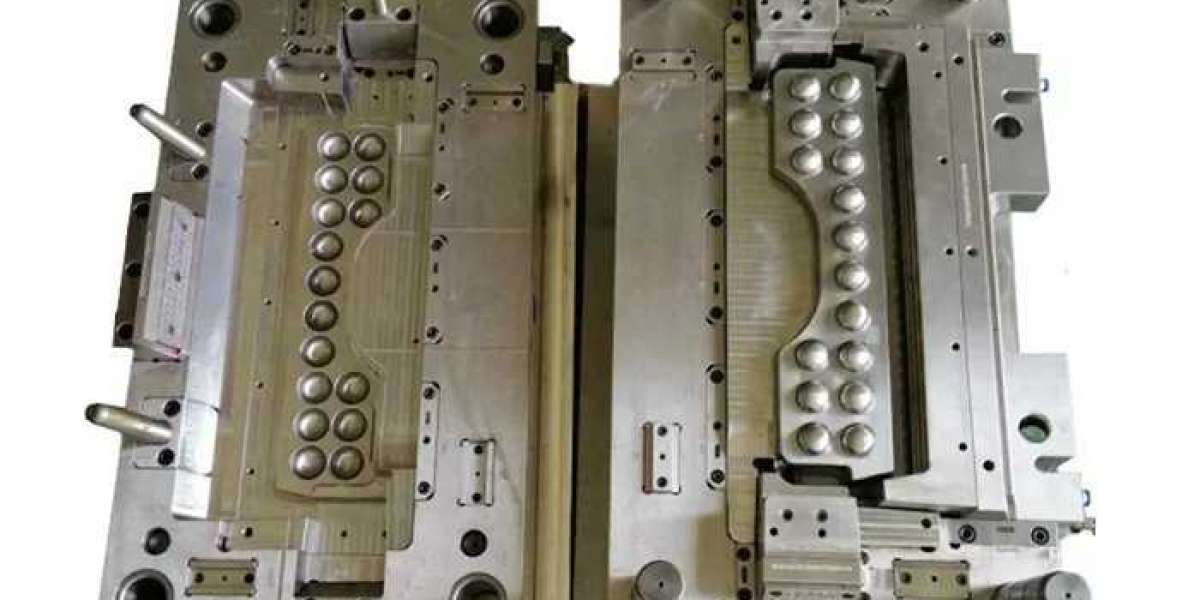 Manufacturing process of refrigerator plastic injection mold
