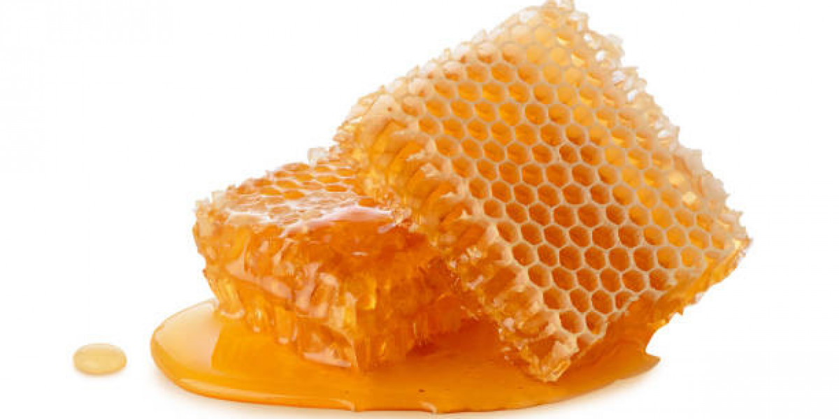 Golden Elixir: Exploring the Sweetness of Acacia Honey