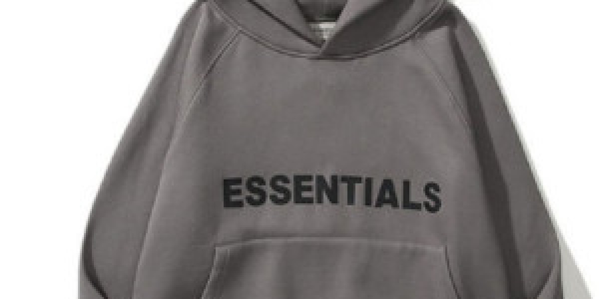 The Unique Appeal of the Essentials Hoodie: A Fashion Icon