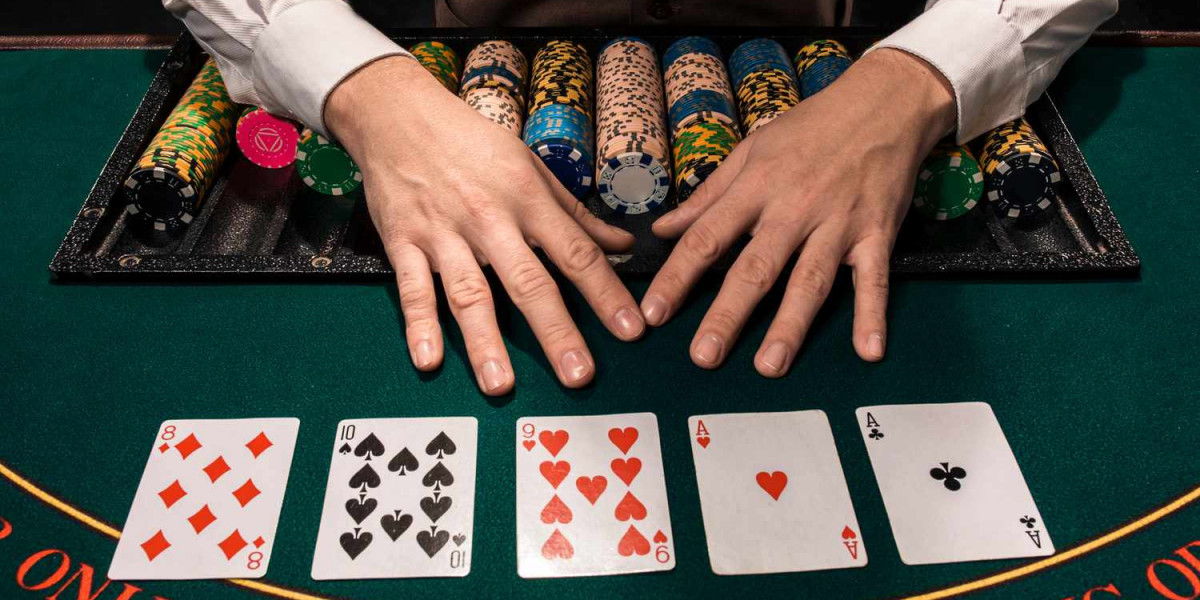 The Thrill and Risks of Online Casino Real Money Games
