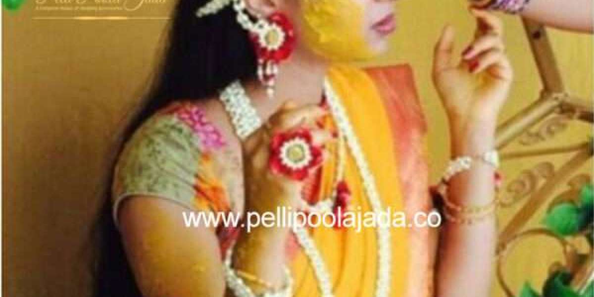 Pelli Poola Jada: A Floral Symphony of South Indian Weddings