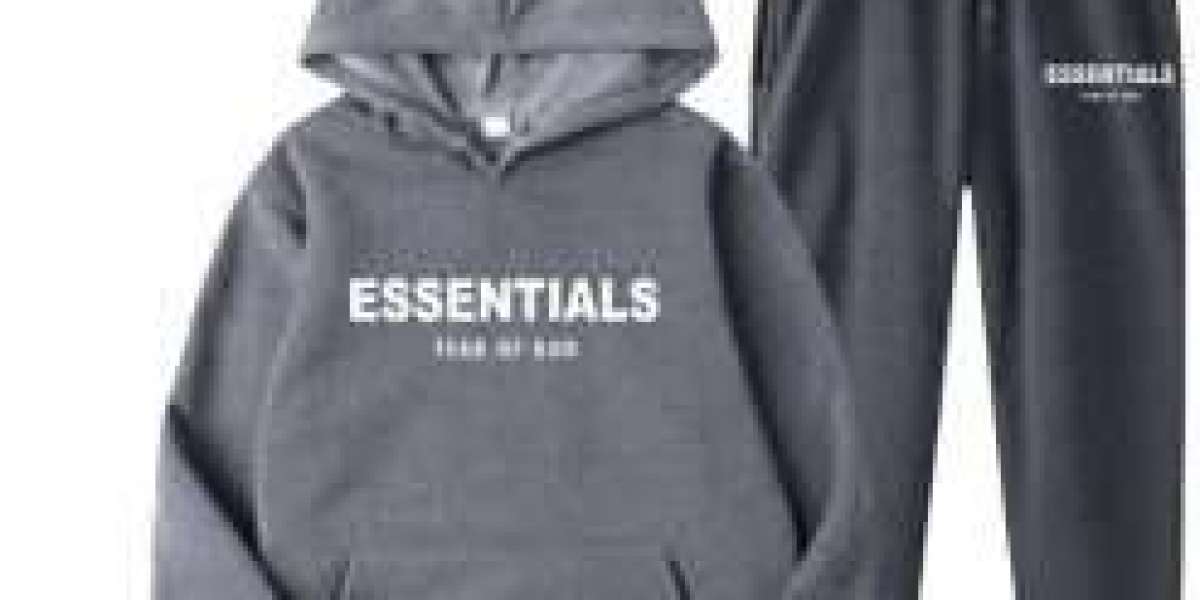 Essentials Tracksuit: A Comprehensive Guide to the Brand's Signature Styles, Influences, and Fashion Statements