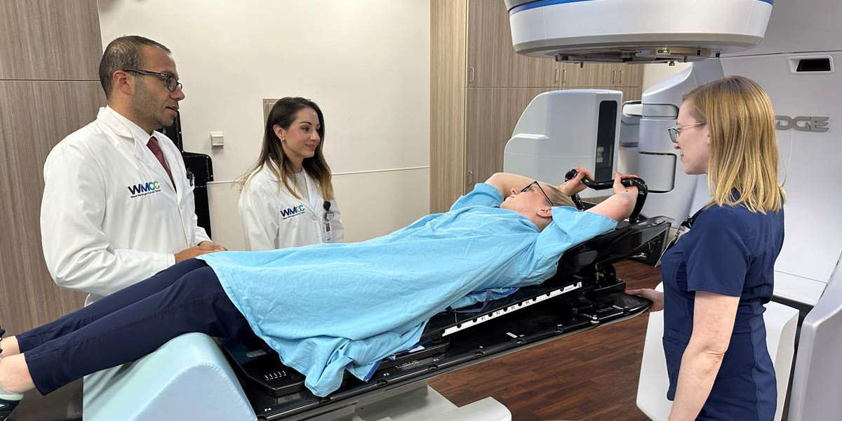 The Global Radiation Oncology Market: An In-Depth Analysis 2024-2032