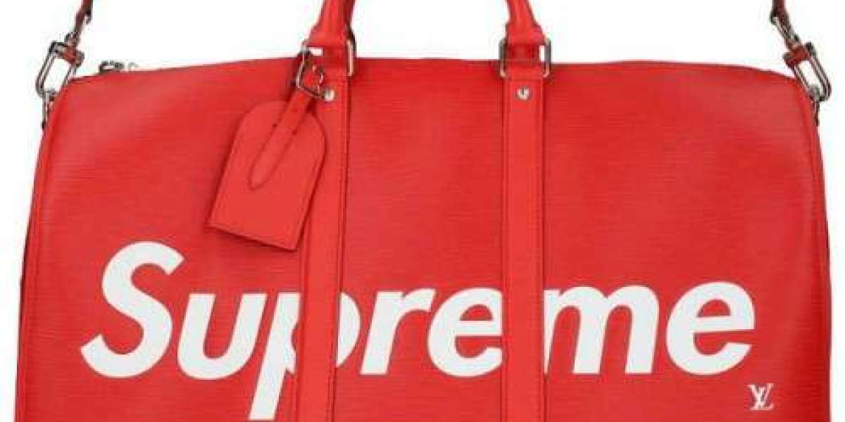 Supreme背包：街頭潮流與實用性的完美結合