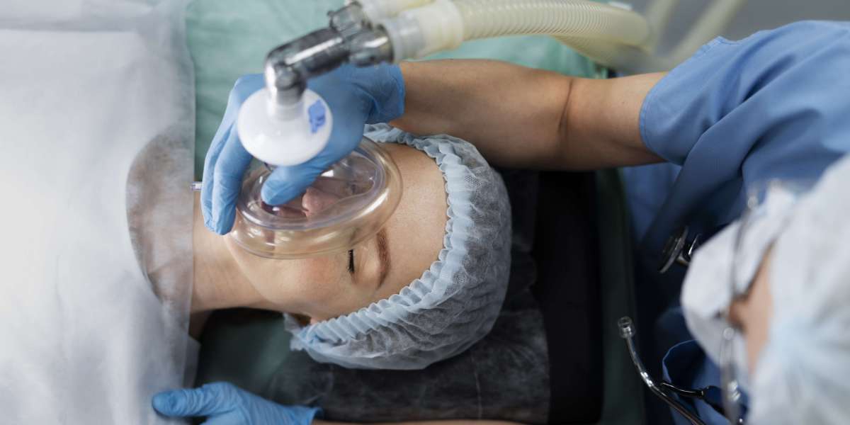 Hyperbaric Chamber Treatments: How Oxygen Therapy Can Enhance Healing