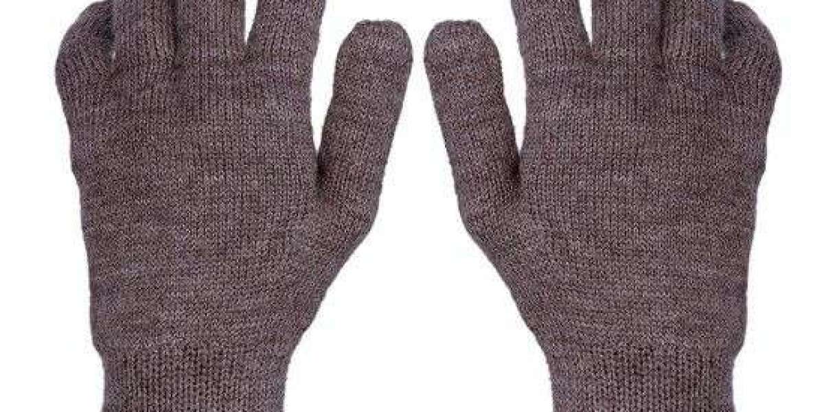 Womens Winter Gloves: Essential for Cold Weather