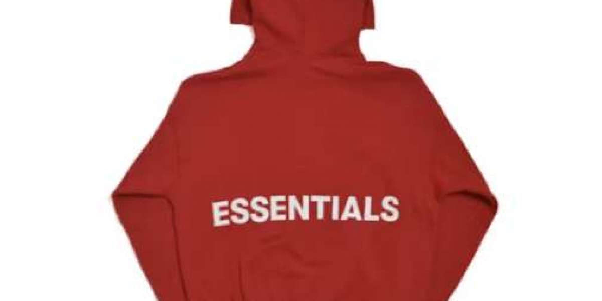 How to Wear Essentials Hoodies in Streetwear Fashion