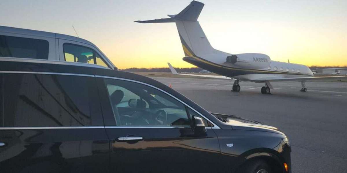 Experience Luxurious Travel with Airport Limo Service from IQ Transportation