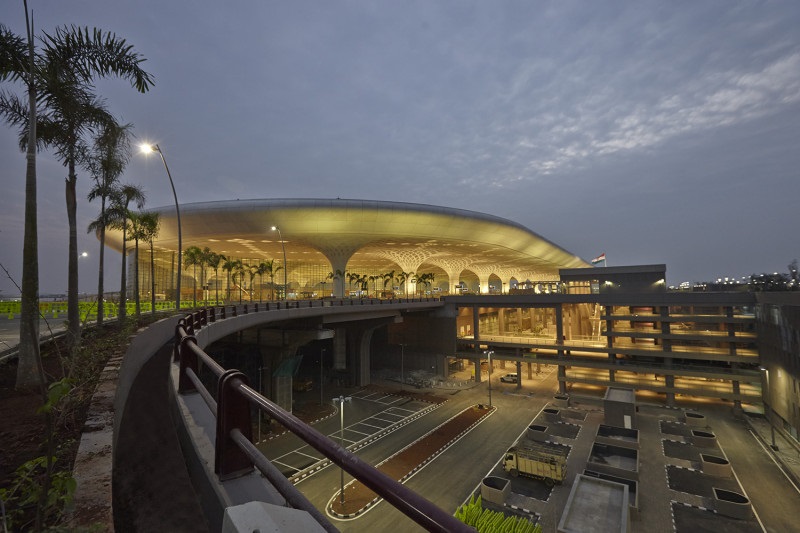 Mumbai Airport Guide: Terminal Info, Passenger Services & More