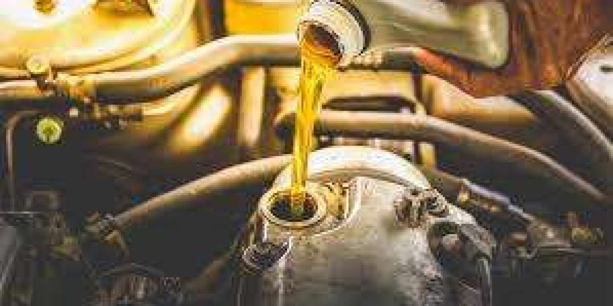 Quality and Reliability: Finding the Best Engine Oil Shop in Lahore