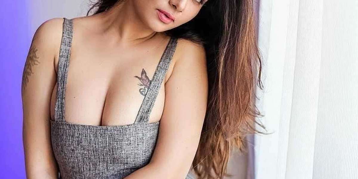 Call Girls in Noida College girls Escorts in Noida 9667259868