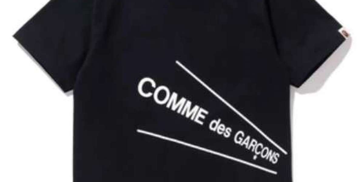 CDG x Essentials: A Unique Fusion in Streetwear