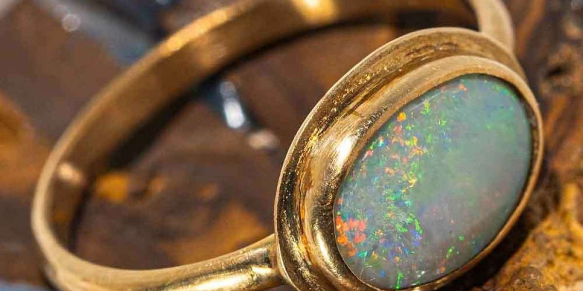 The Symbolism of Green Opal Rings: Healing and Growth