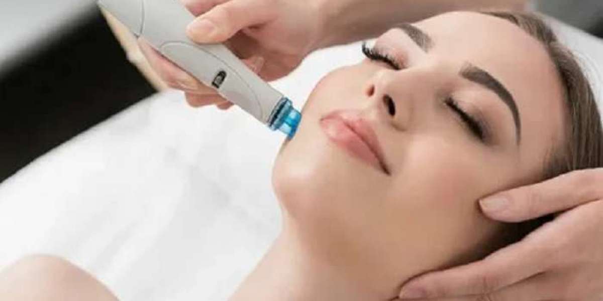 Why Your Skin Might Look Worse After a HydraFacial in Riyadh