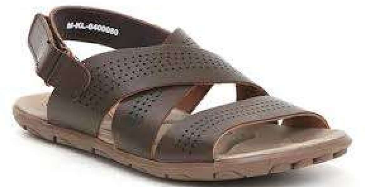 Men's Sandals in Pakistan: A Comprehensive Guide