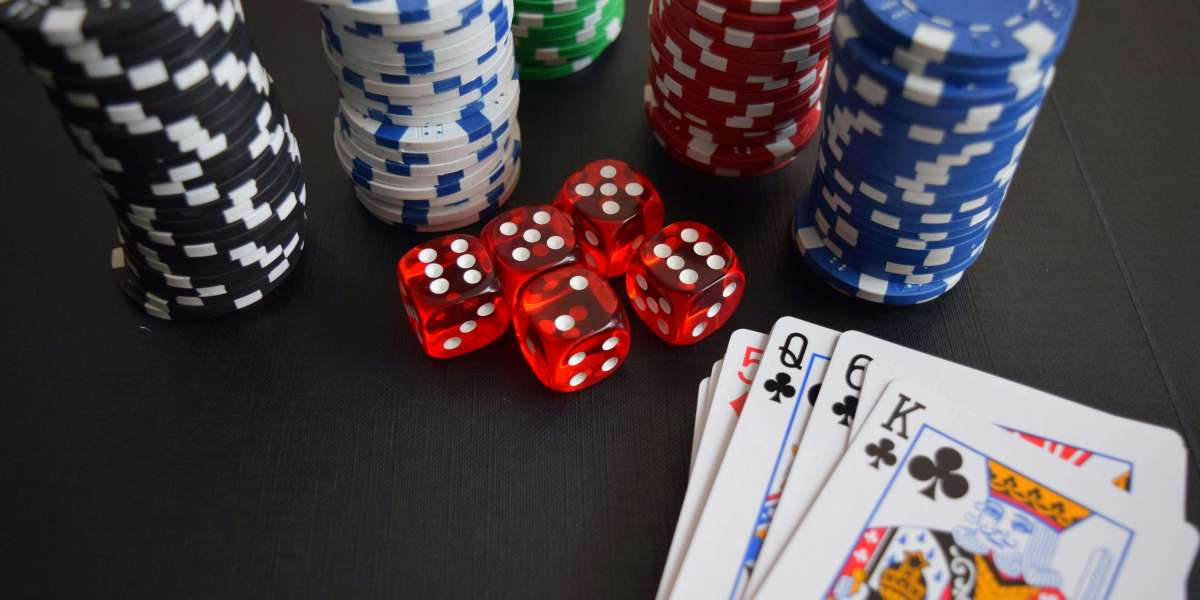 Luck or Skill? Debunking Common Gambling Myths
