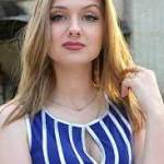 Roxanne G Profile Picture