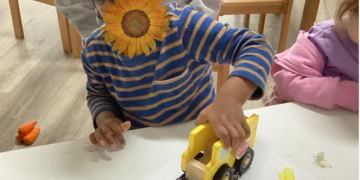 Kindergarten-Ready Programs: Which Bundaberg Childcare Centers Best Prepare Your 4-Year-Old?