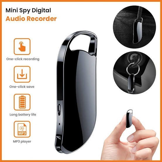 Spy Keychain Voice Recorder, 15Hours Battery Backup with Sensitive Noise Recording Mode, Voice Activated Recording Devicewith Inbuilt Memory 32GB Spy Voice Recorder Spy World