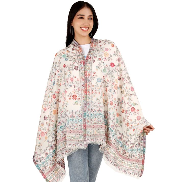 The Simple Magic of Wearing a Scarf Pashmina