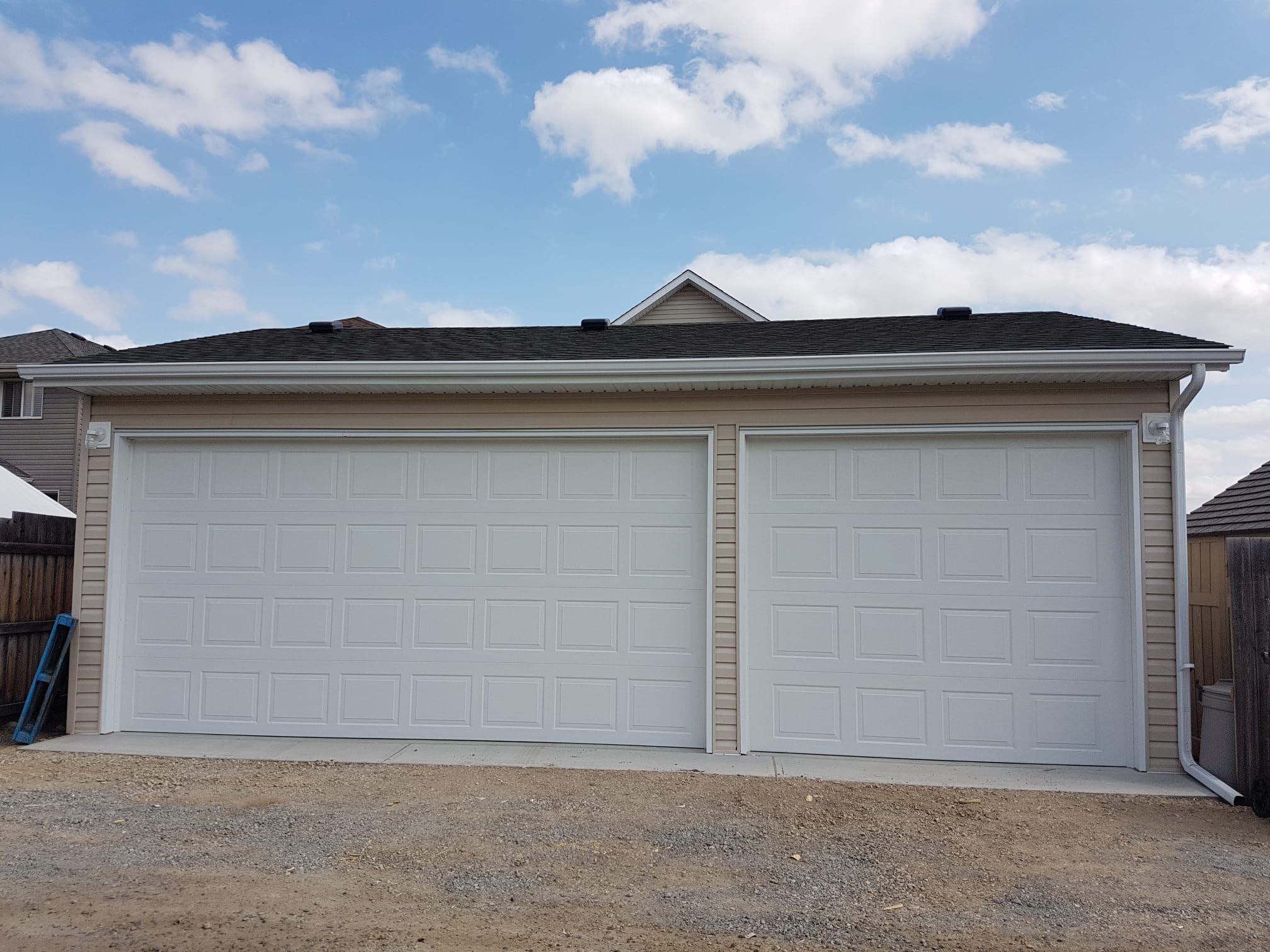 Vaar exteriors Profile Picture