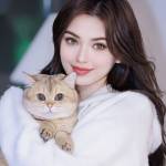 Leighton Burnett Profile Picture