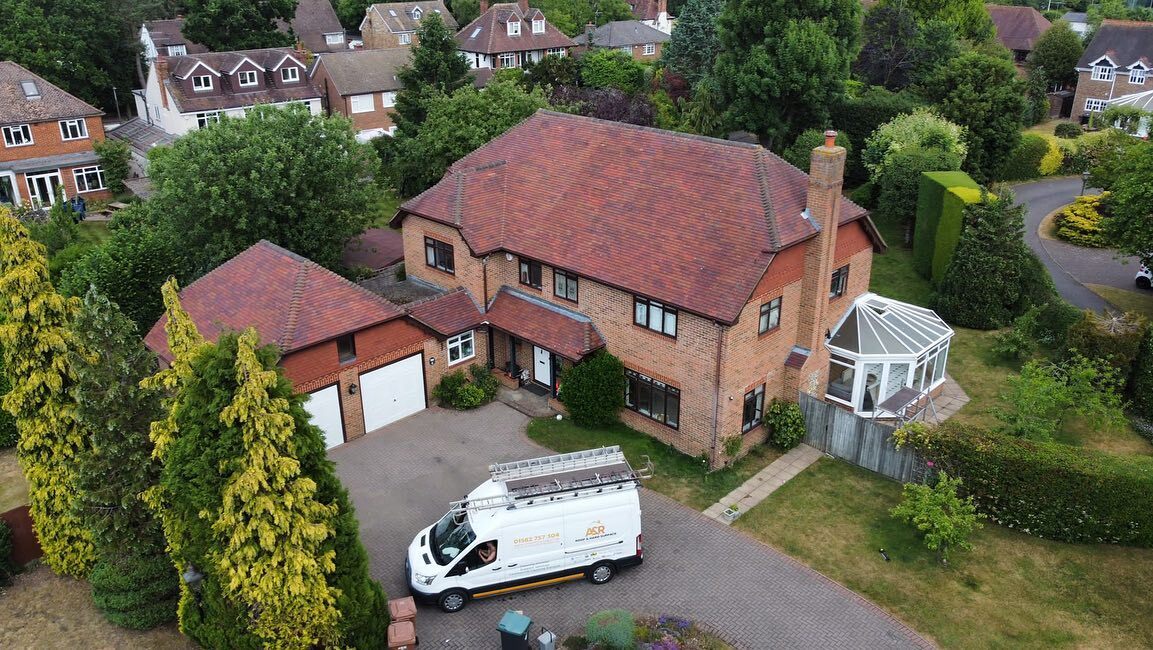 Roof Moss Cleaning Cost Prices in UK - Full Breakdown, Methods